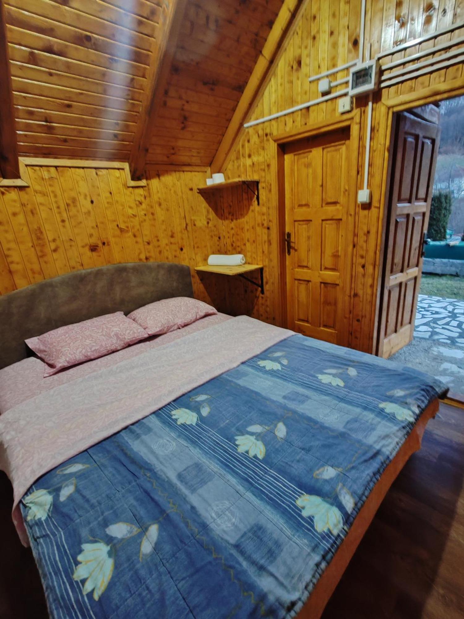Bungalovi Vukovic Мойковац Экстерьер фото