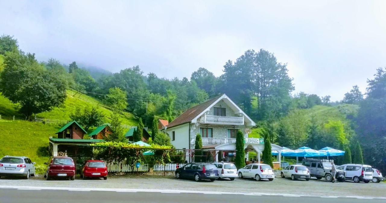 Bungalovi Vukovic Мойковац Экстерьер фото